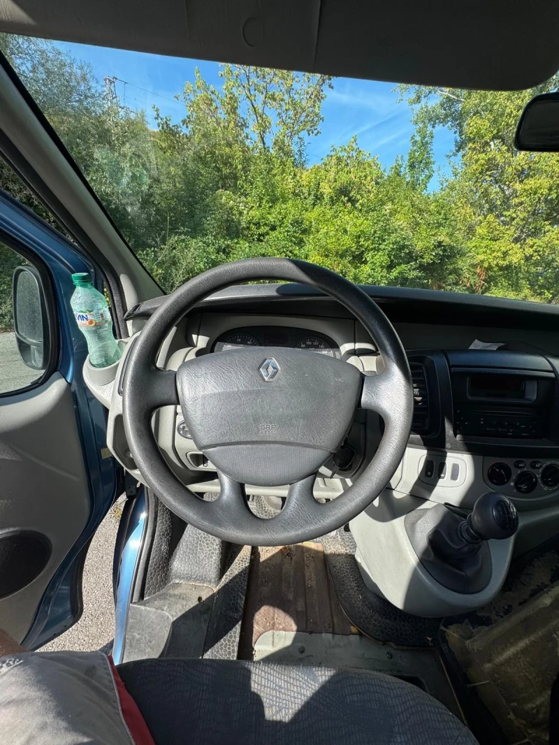 Renault Trafic 2.5 dCi , снимка 12 - Бусове и автобуси - 51772273
