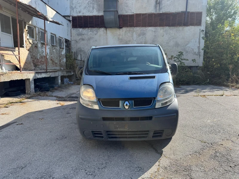 Renault Trafic 2.5 dCi 