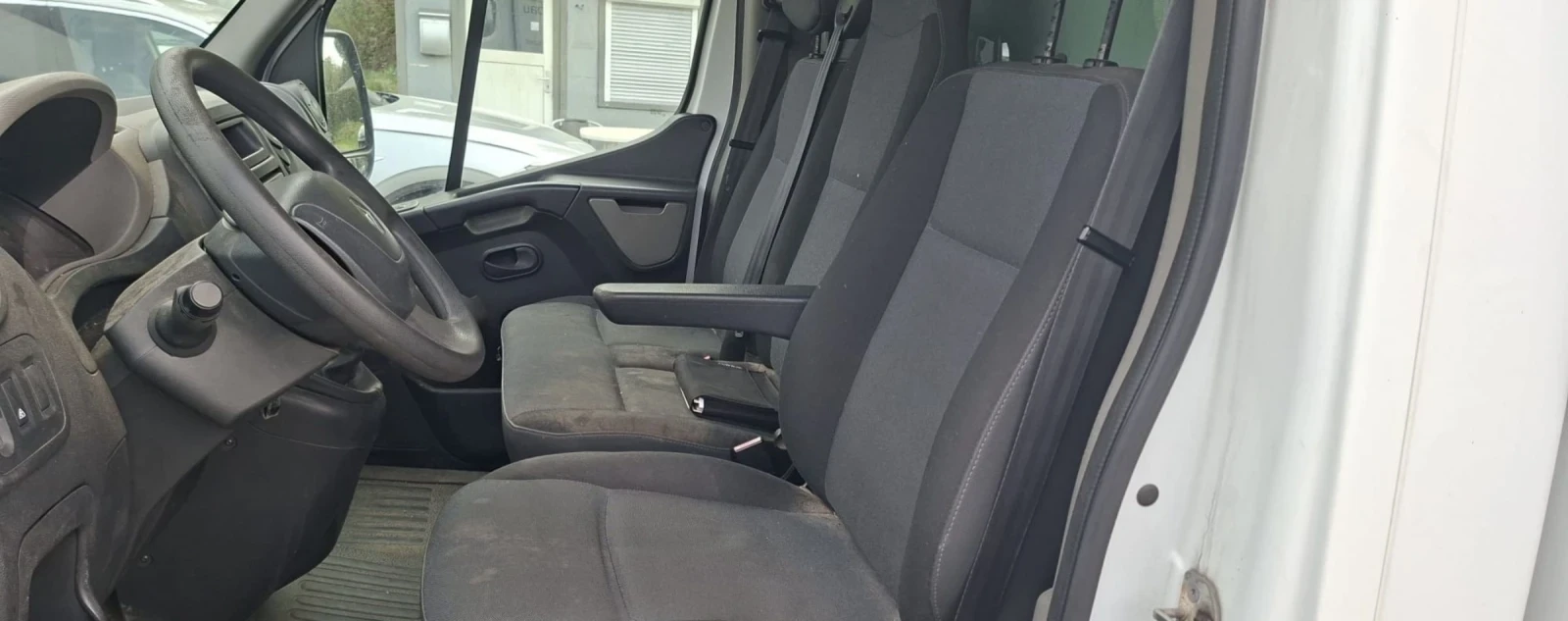 Renault Master 2.3DCI, снимка 7 - Бусове и автобуси - 54821193