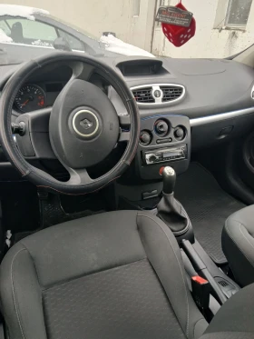 Renault Clio комби, снимка 11