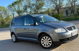 VW Touran 2.0 TDI 8V DSG //Xenon//, снимка 10