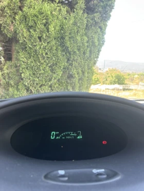Toyota Yaris 1.0 VVT-i, снимка 6
