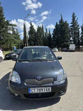 Toyota Yaris 1.0 VVT-i, снимка 2