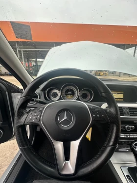 Mercedes-Benz C 220 Avantgarde, снимка 9