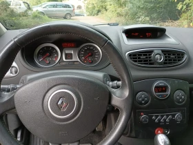 Renault Clio 1.6i Газ, снимка 8