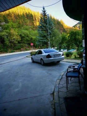 Mercedes-Benz E 220 | Mobile.bg    9