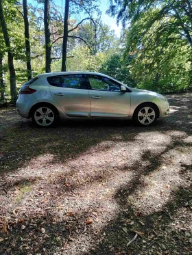 Renault Megane 1.5 dci - 2500 € / 4889.57 лв. - 87715332 3