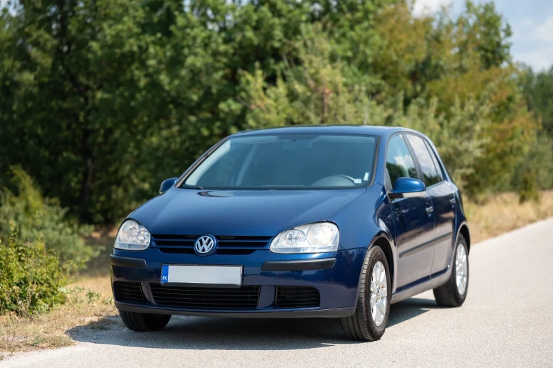 VW Golf 5, 1.6i, снимка 1 - Автомобили и джипове - 46939691