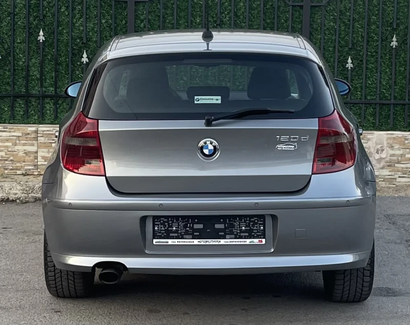 BMW 120 D FACELIFT Напълно обслужено !, снимка 5 - Автомобили и джипове - 47469428