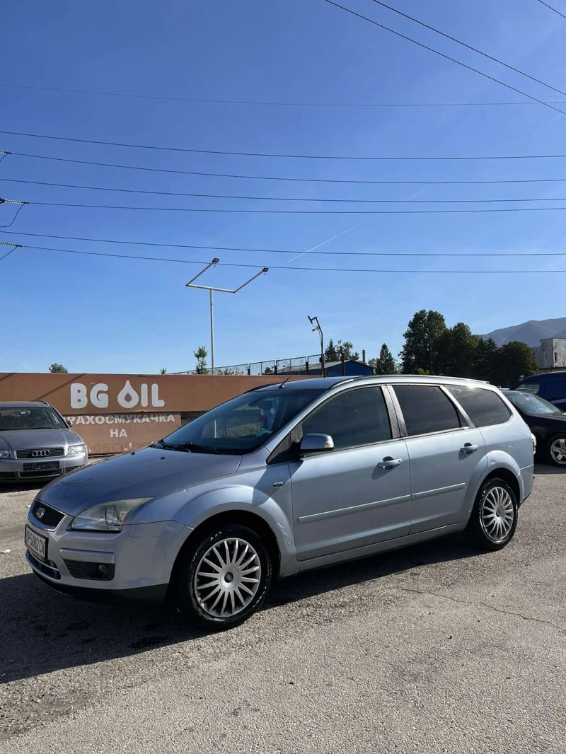 Ford Focus Ghia, снимка 4 - Автомобили и джипове - 48022618