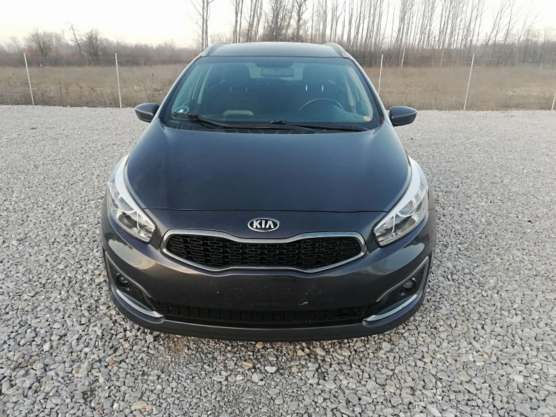 Kia Ceed 1.6crdi kli navi, снимка 2 - Автомобили и джипове - 48793005