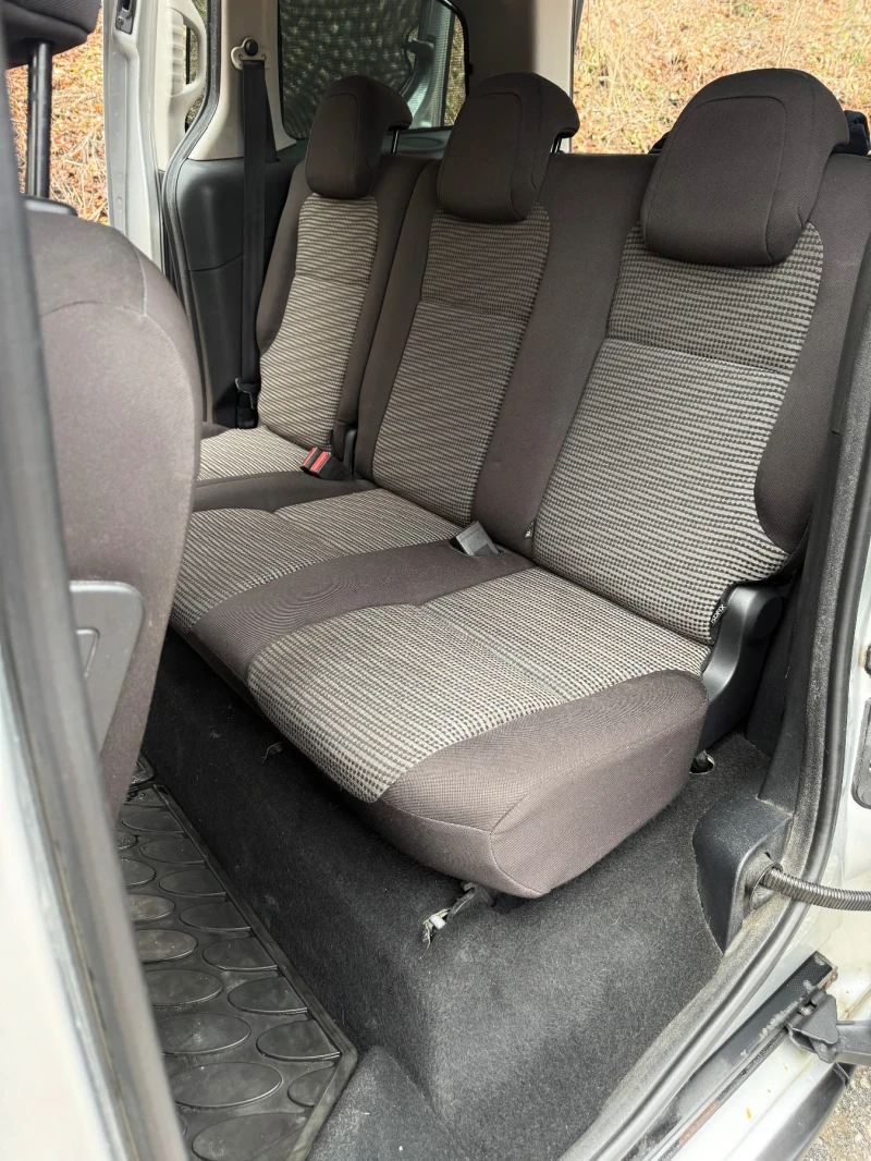 Peugeot Partner 1.6 HDi /PARKTRONiK/OUTDOOR/TOP/FULL, снимка 15 - Автомобили и джипове - 49344649