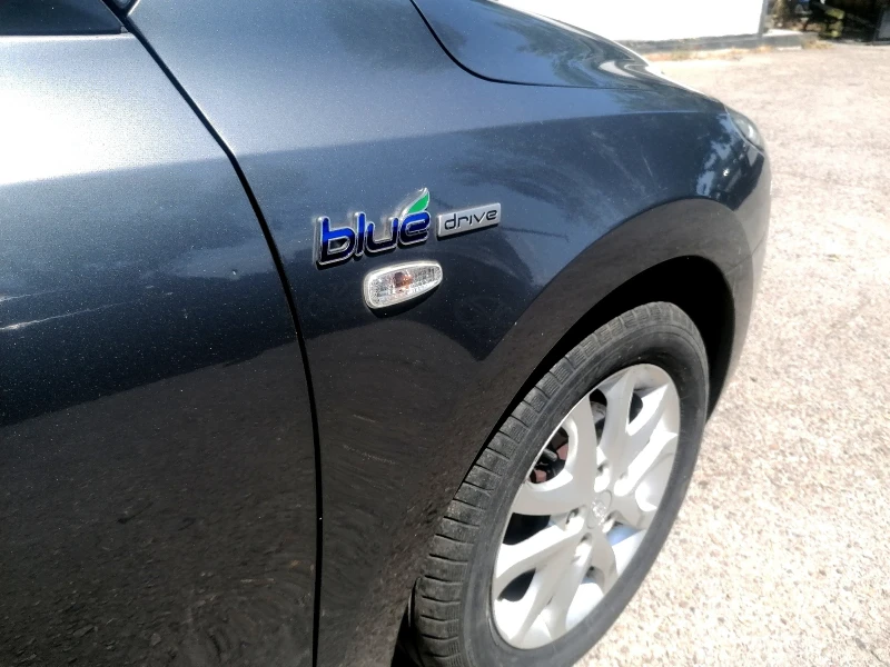 Hyundai I30 1.6 126к.с. Bluedrive, снимка 11 - Автомобили и джипове - 51063974