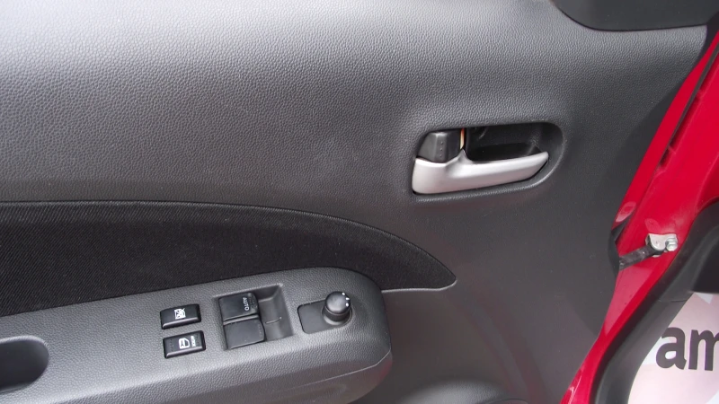 Suzuki Splash 1.2.i.75 .k.c.5.100.км., снимка 12 - Автомобили и джипове - 51678295