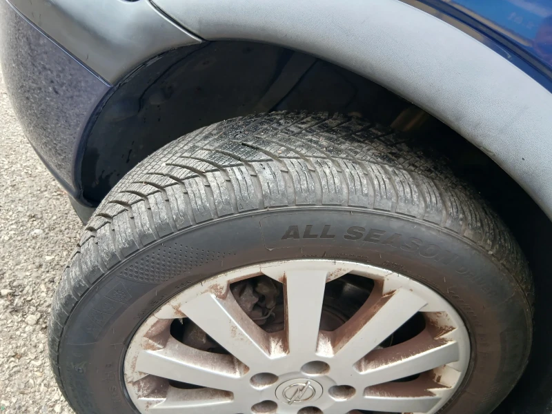 Opel Zafira 2, 0 dti, снимка 8 - Автомобили и джипове - 52505375