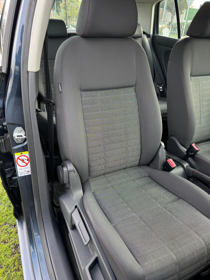 VW Touran 1.9TDI, снимка 8 - Автомобили и джипове - 52856610