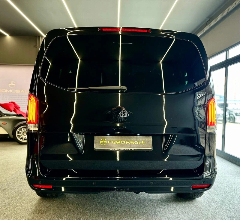 Mercedes-Benz V 300  V220* Maybach* 7-местен* Лизинг* Подгрев, снимка 5 - Автомобили и джипове - 53233913