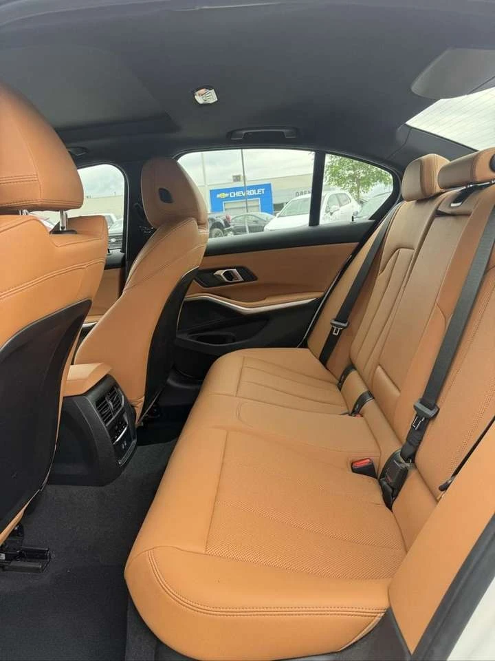 BMW 330 330e xDrive Cuir Toit Ouvrant Bas Kilom?trage | Mobile.bg � ����������� 8