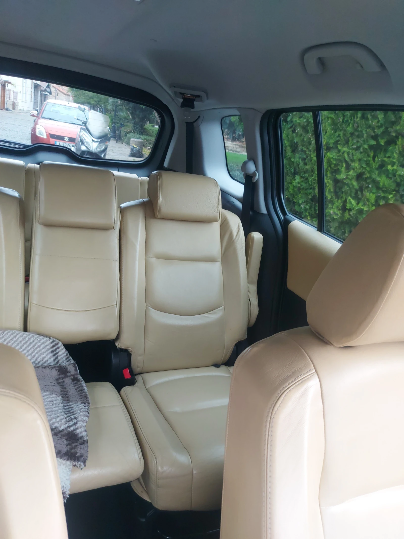 Mazda 5 Мазда 5 - изображение 2