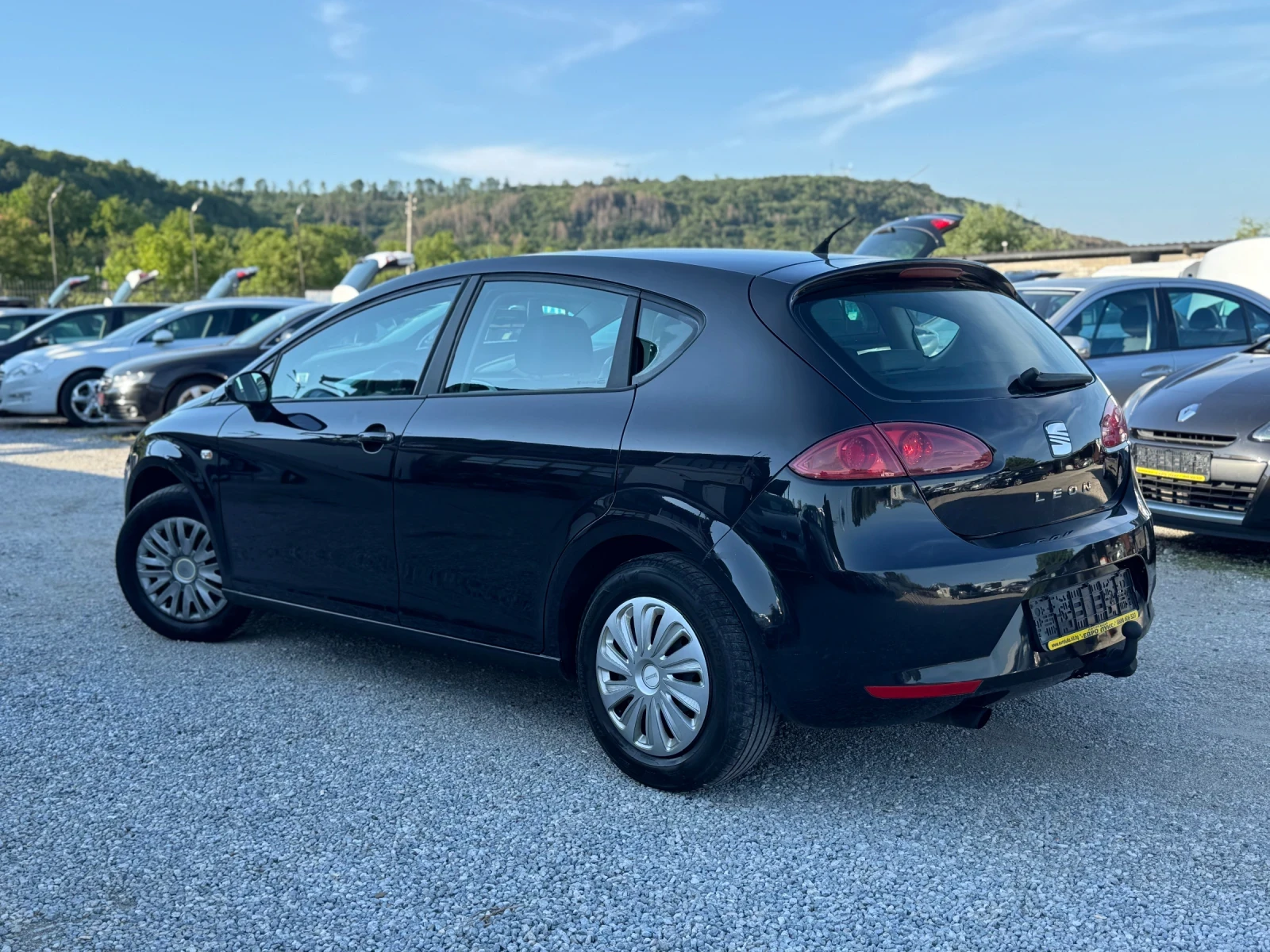 Seat Leon 1.9TDI 105кс КЛИМАТИК  - изображение 8