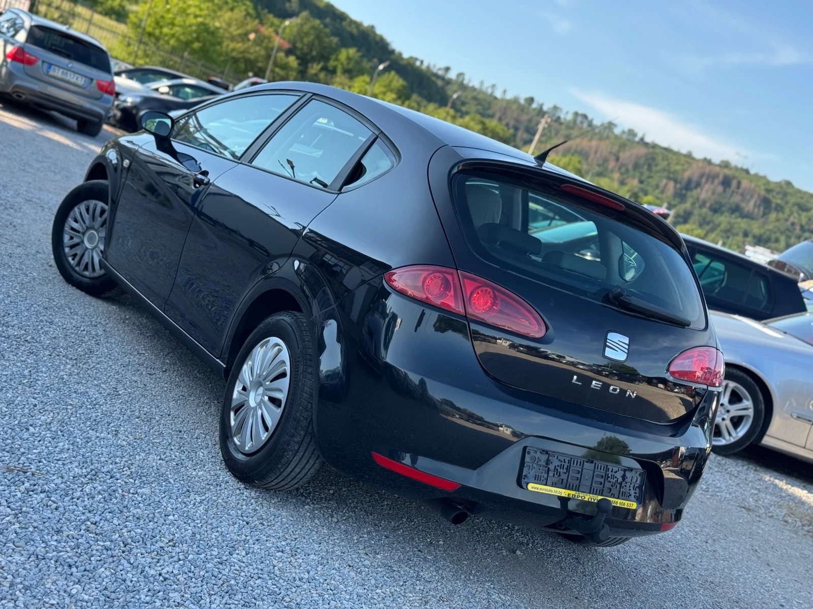 Seat Leon 1.9TDI 105кс КЛИМАТИК  - изображение 4