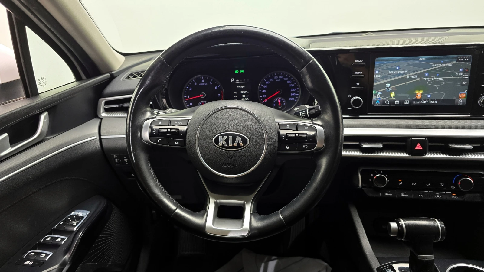 Kia K5 2.0LPI STANDARD | Mobile.bg   16