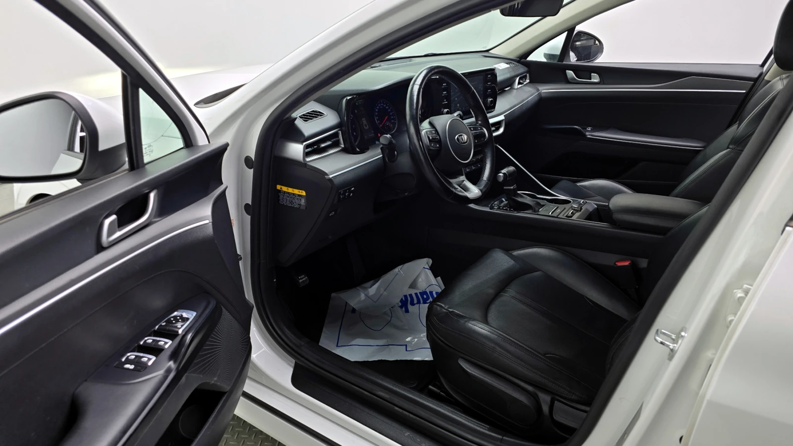 Kia K5 2.0LPI STANDARD | Mobile.bg   10