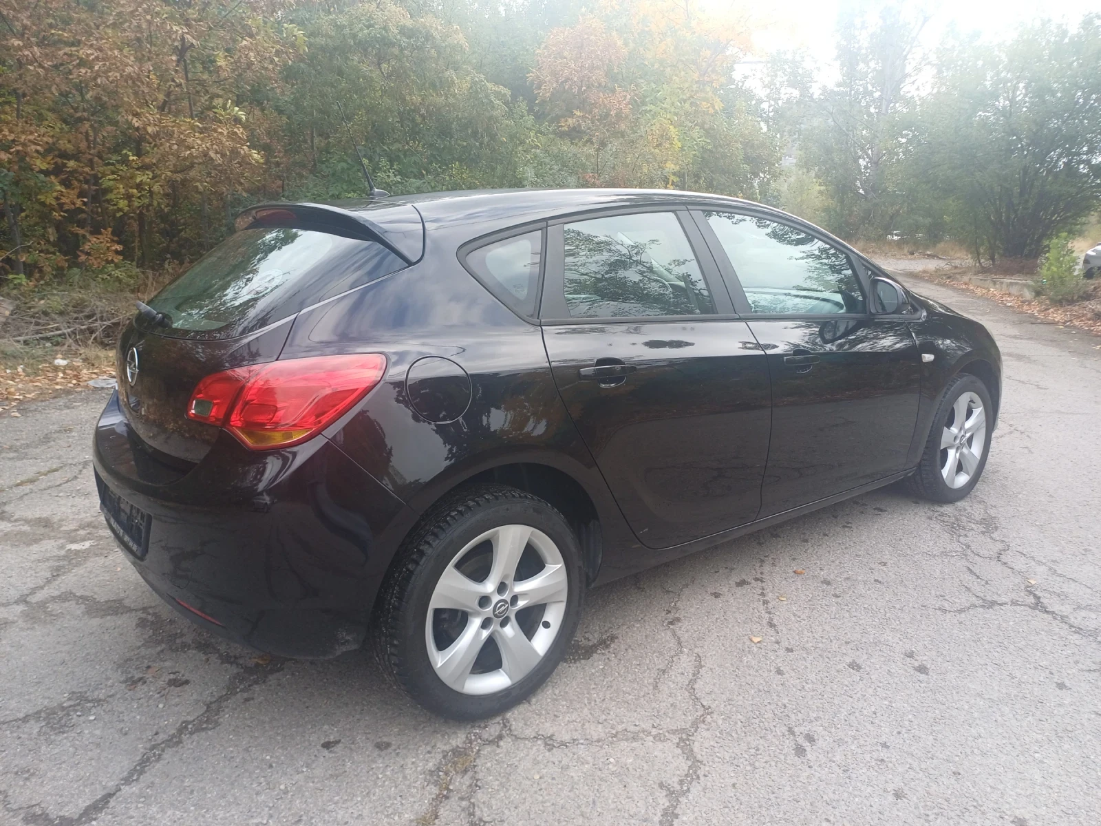 Opel Astra 1.3 CDTI - изображение 5