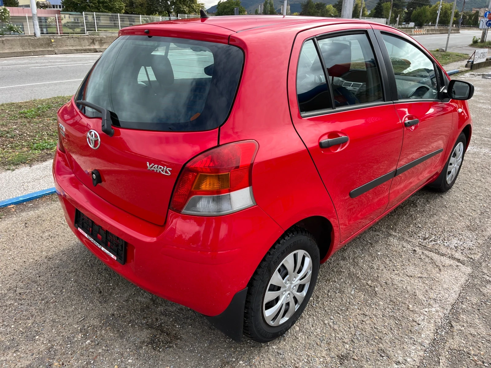 Toyota Yaris FACE-64000km | Mobile.bg — изображение 3