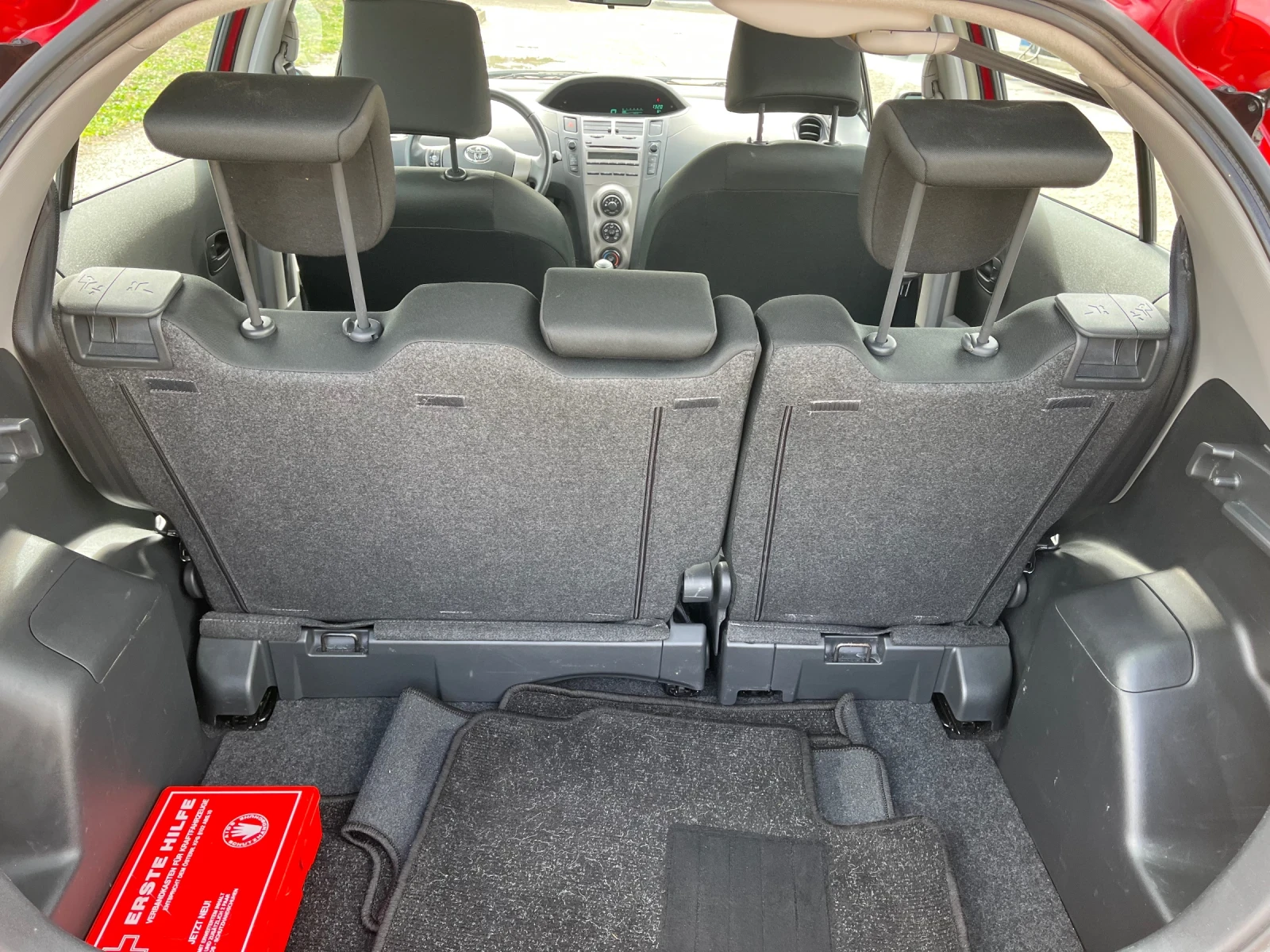 Toyota Yaris FACE-64000km | Mobile.bg — изображение 14