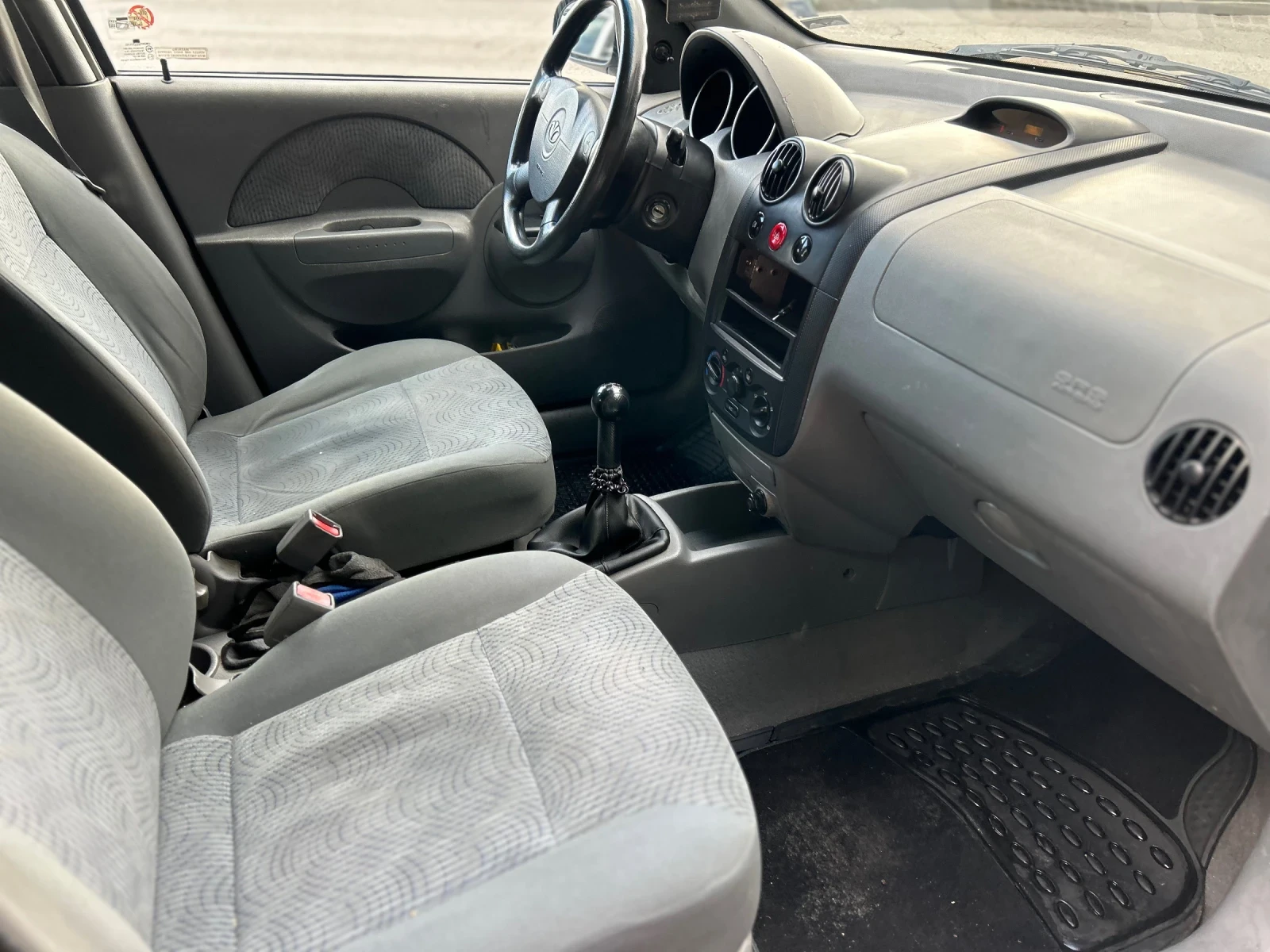 Chevrolet Kalos 1.2 - изображение 6