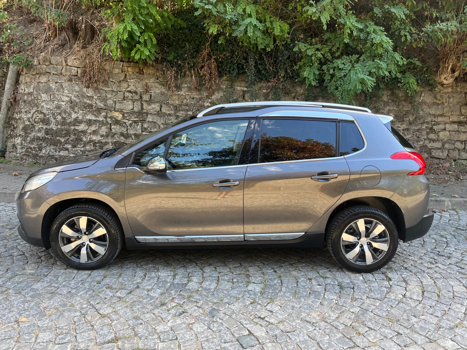 Peugeot 2008 1.6hdi* 92�.�* Navi* Led* Allure | Mobile.bg � ����������� 2