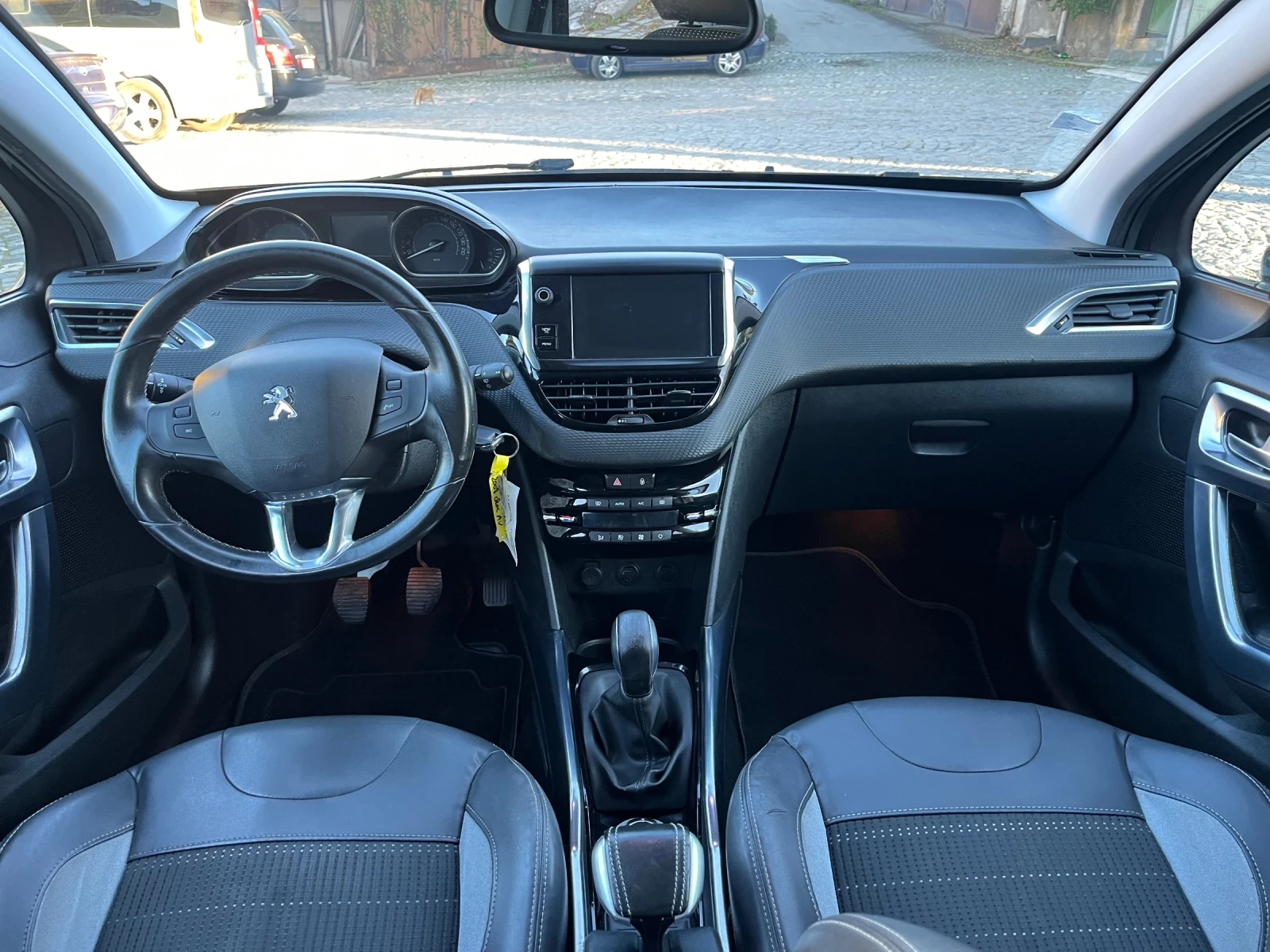 Peugeot 2008 1.6hdi* 92.* Navi* Led* Allure | Mobile.bg   16