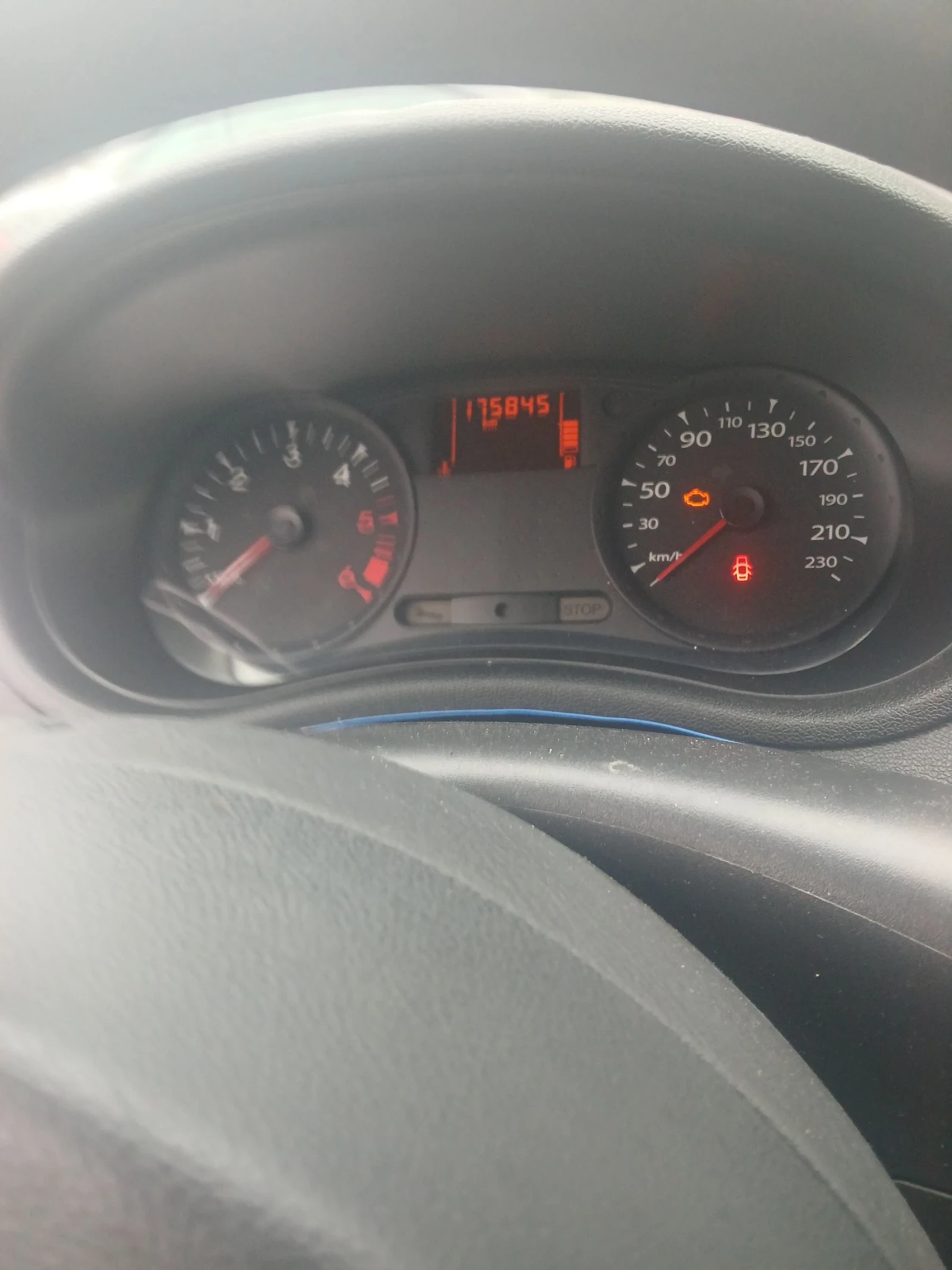 Renault Clio комби - изображение 7