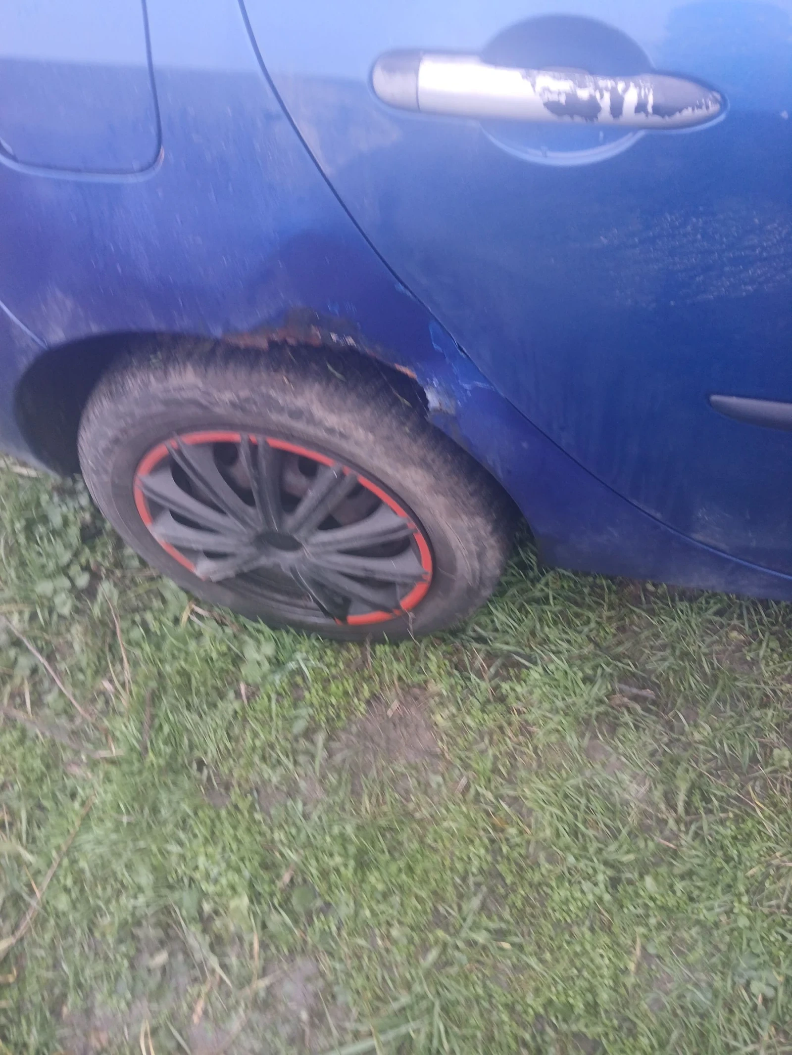 Renault Clio комби - изображение 9