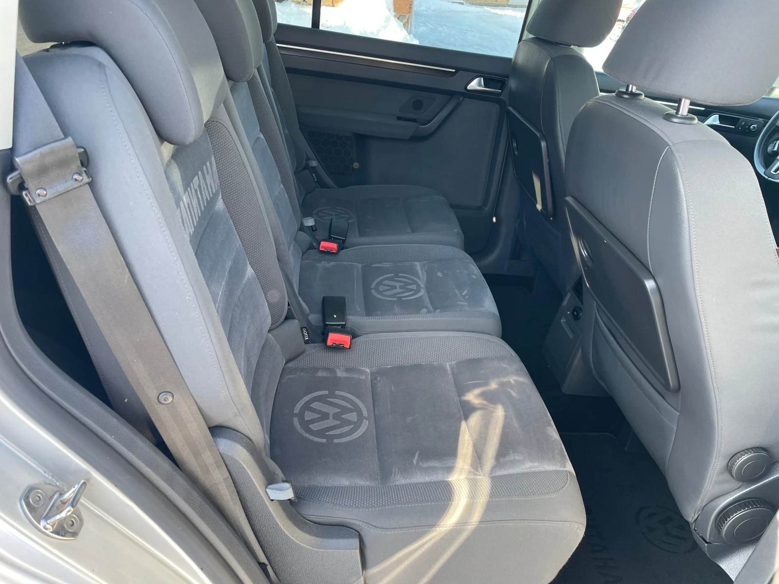 VW Touran  2.0TDI 140�� HIGHLINE* ���������* �������*  | Mobile.bg � ����������� 15