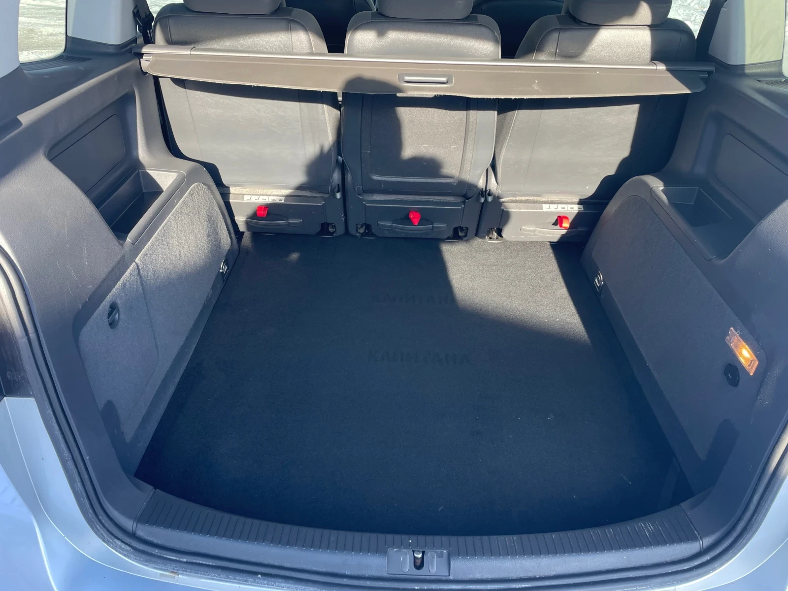 VW Touran  2.0TDI 140�� HIGHLINE* ���������* �������*  | Mobile.bg � ����������� 16