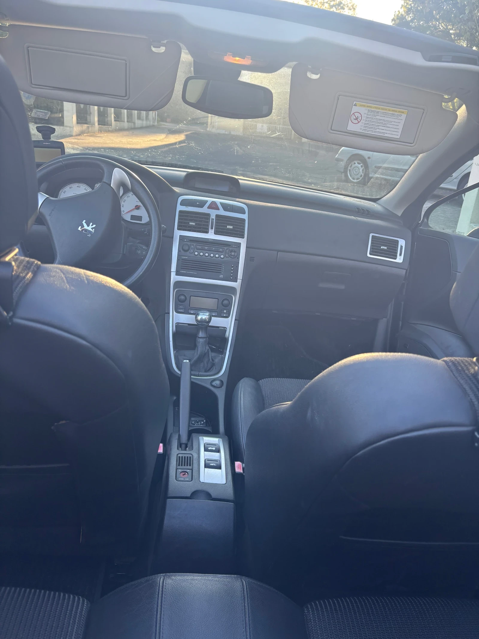 Peugeot 307, снимка 12 - Автомобили и джипове - 53948171