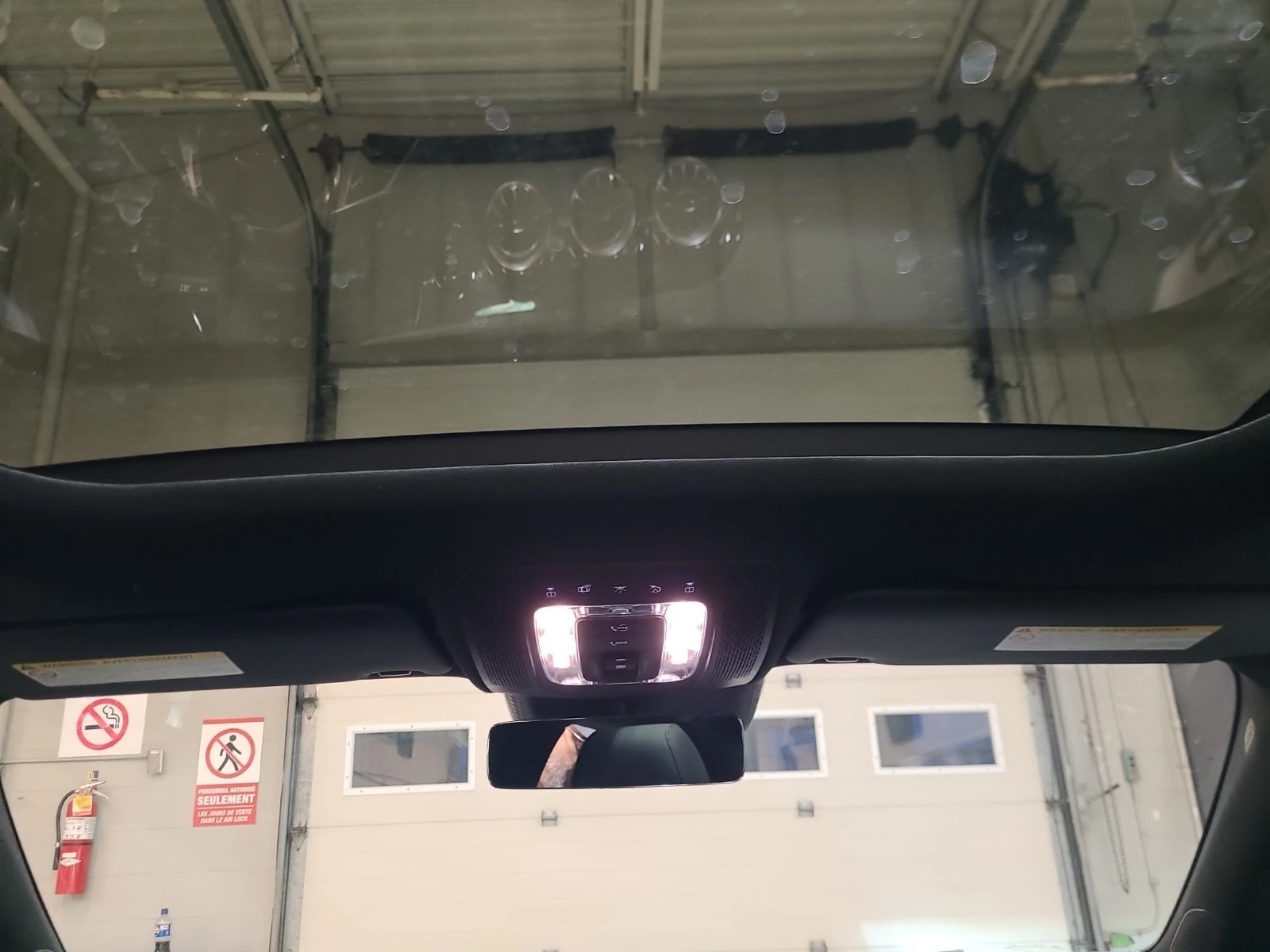 Mercedes-Benz CLA 250 * * CARFAX * * АВТО КРЕДИТ * * , снимка 10 - Автомобили и джипове - 54076439