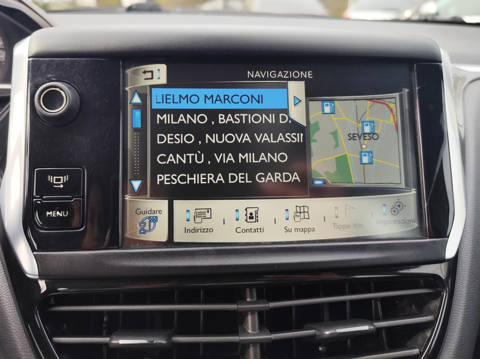 Peugeot 208 1.4HDi* EURO5B* LED* NAVI* , снимка 8 - Автомобили и джипове - 54202197