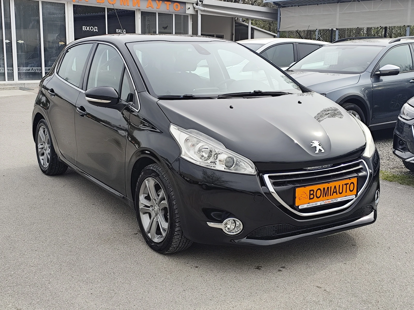 Peugeot 208 1.4HDi* EURO5B* LED* NAVI* , снимка 3 - Автомобили и джипове - 54202197