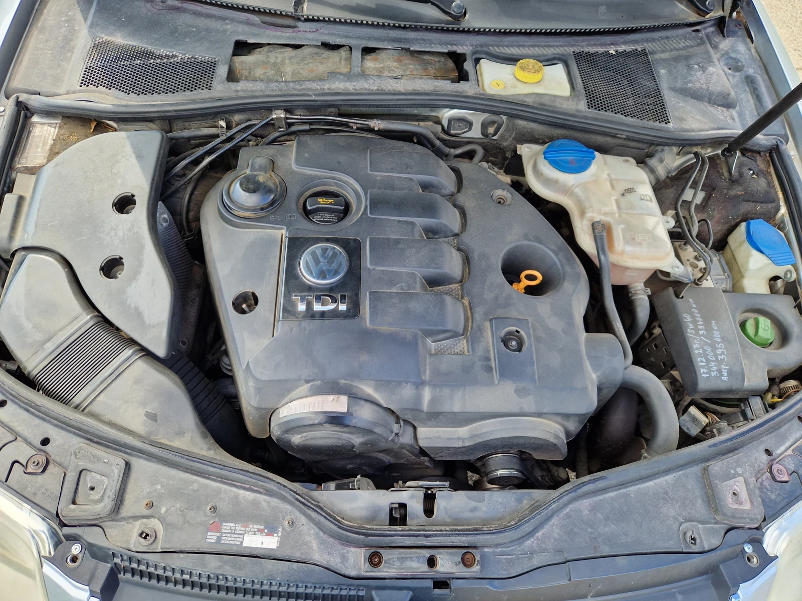 VW Passat, снимка 9 - Автомобили и джипове - 54324992