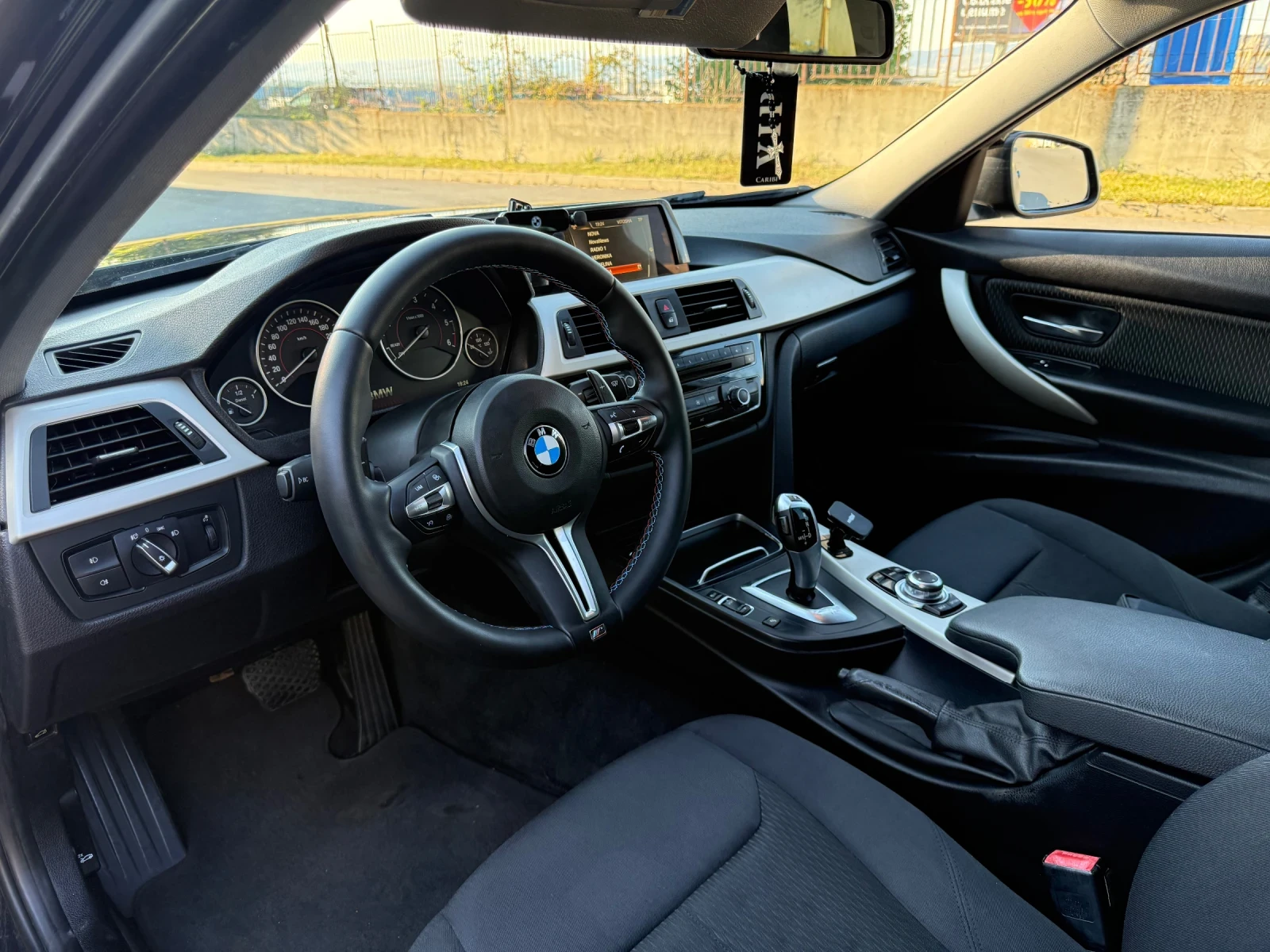 BMW 320 D B47 / FULL LED / AUTOMATIC / FACE, снимка 8 - Автомобили и джипове - 55247206