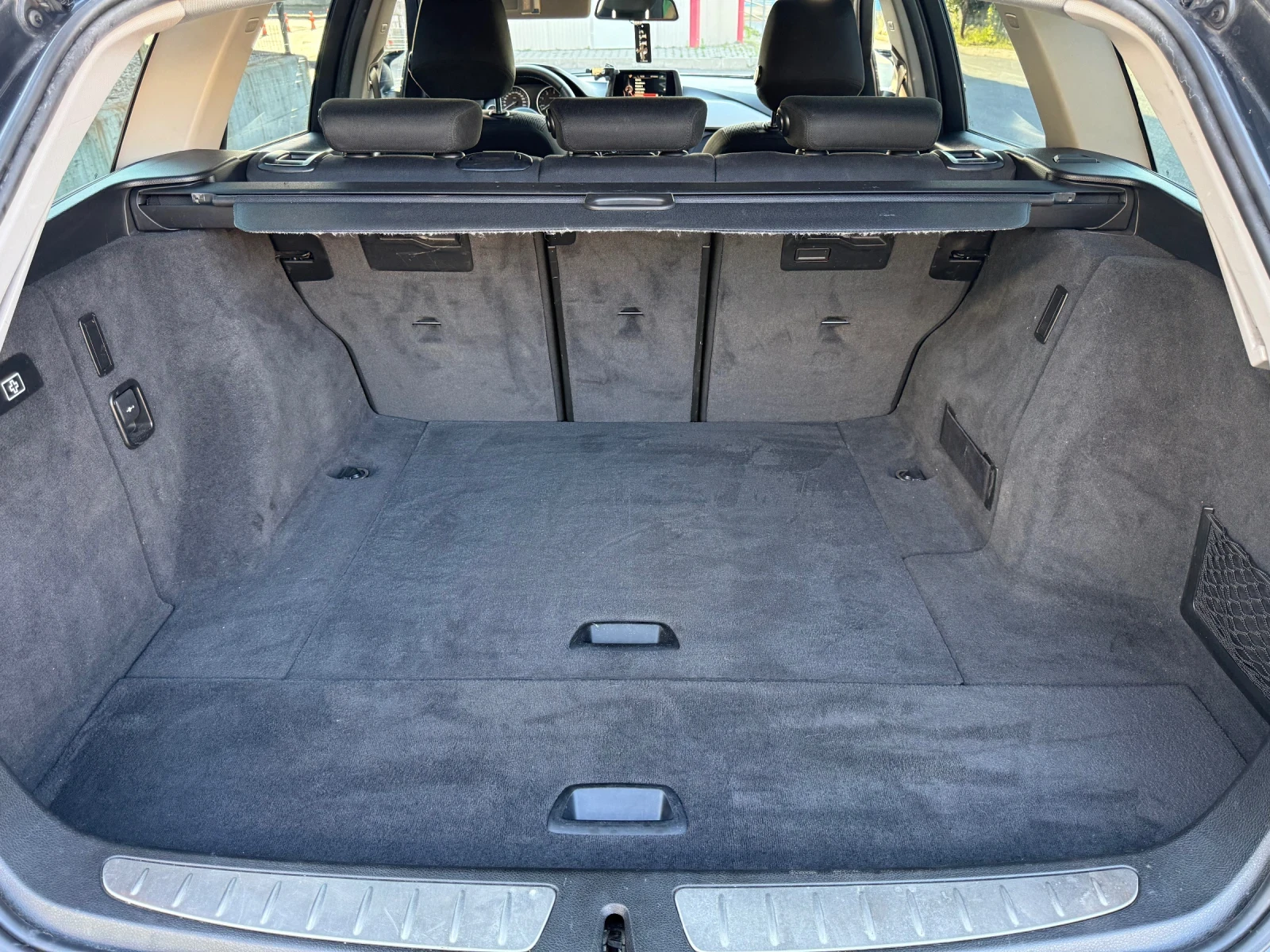BMW 320 D B47 / FULL LED / AUTOMATIC / FACE, снимка 12 - Автомобили и джипове - 55247206