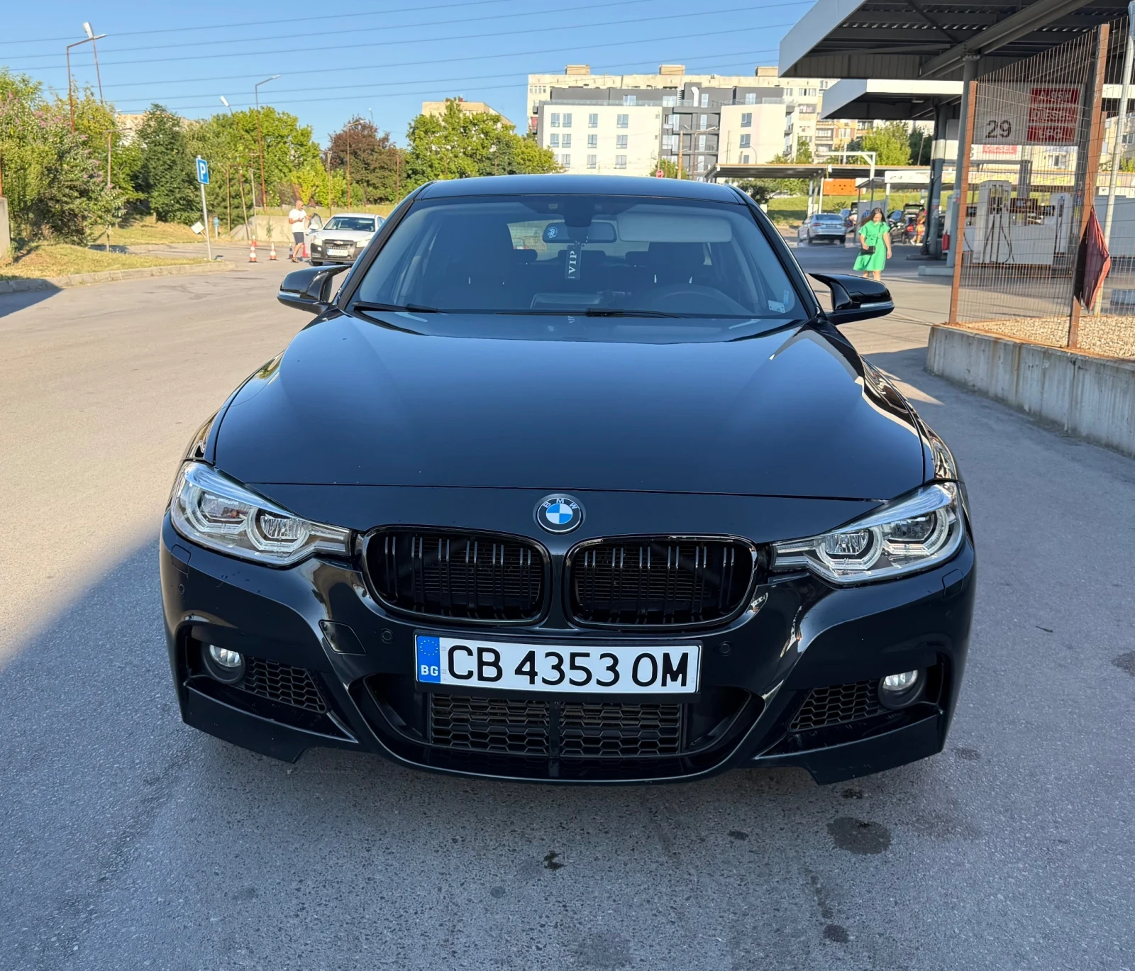 BMW 320 D B47 / FULL LED / AUTOMATIC / FACE, снимка 2 - Автомобили и джипове - 55247206
