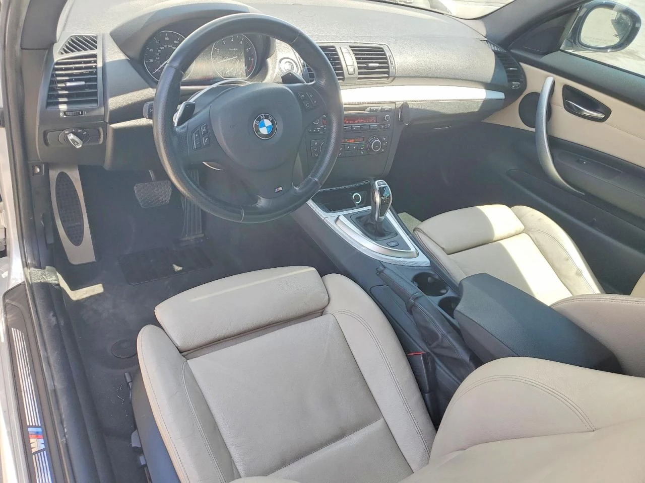 BMW 135 DCT* КОЖА* ПОДГРЕВ* ШИБИДАХ* APEX* , снимка 8 - Автомобили и джипове - 55541734