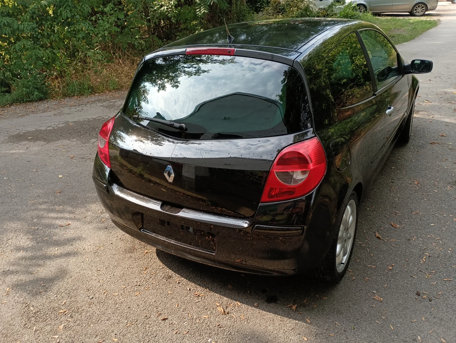 Renault Clio 1.6i Газ, снимка 5 - Автомобили и джипове - 55566306