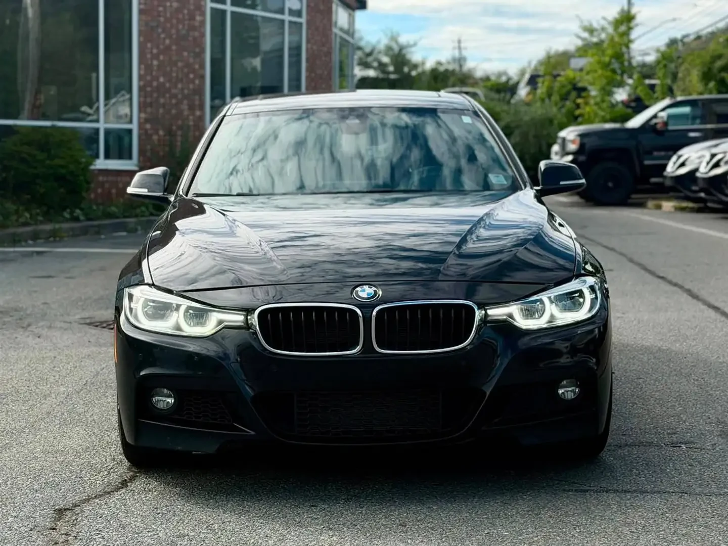 BMW 340 HUD| PANO| HAR/KAR| NAVI| , снимка 2 - Автомобили и джипове - 55800669