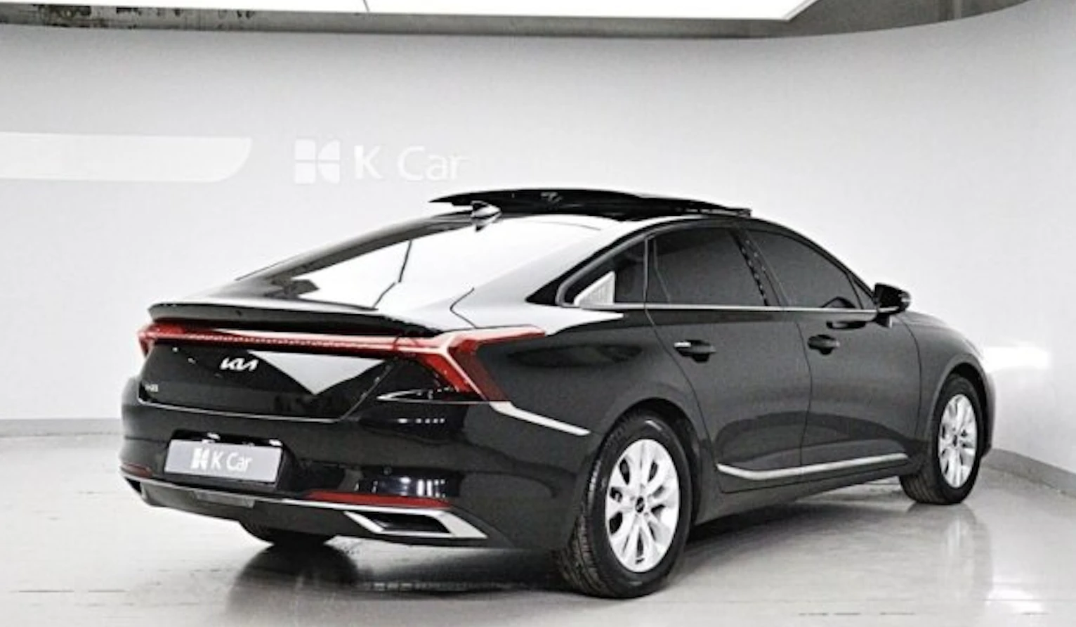 Kia K8 3.5 Очакван внос, снимка 5 - Автомобили и джипове - 56067842