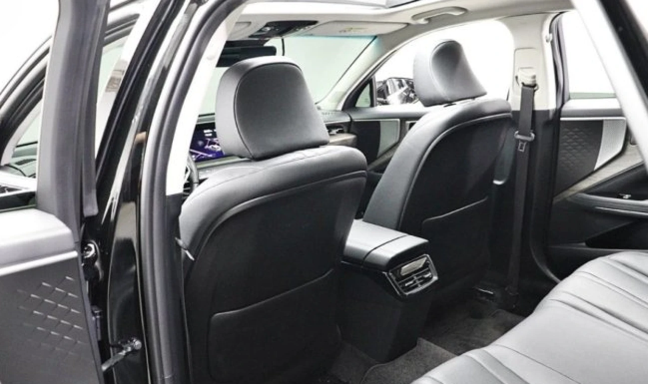 Kia K8 3.5 Очакван внос, снимка 16 - Автомобили и джипове - 56067842